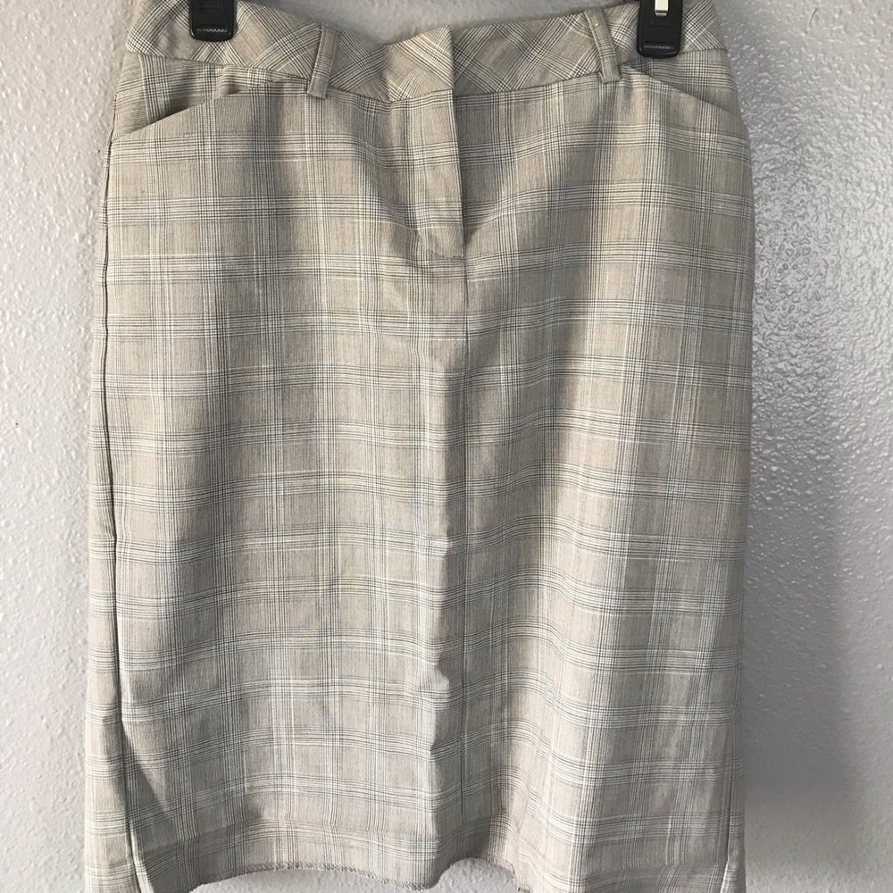 Women’s Skirts!